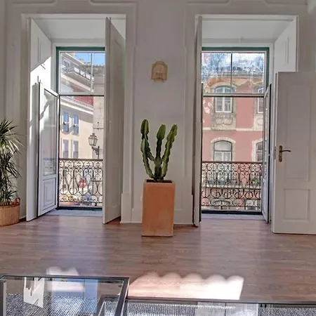 Unique Sao Bento Ideal For A Group Lisbona