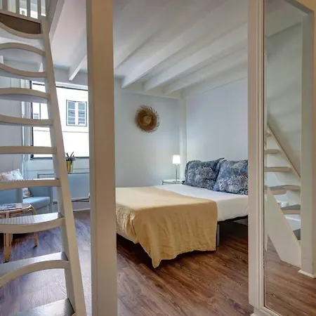 Unique Sao Bento Ideal For A Group * リスボン