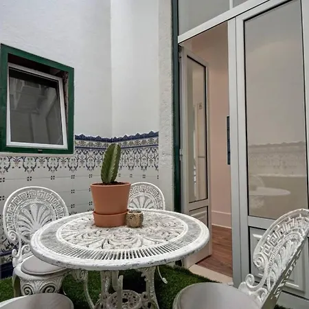 Unique Sao Bento Ideal For A Group Lisboa